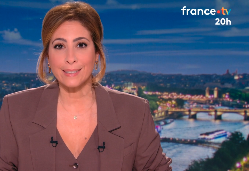 Léa Salamé présente le Journal télévisé